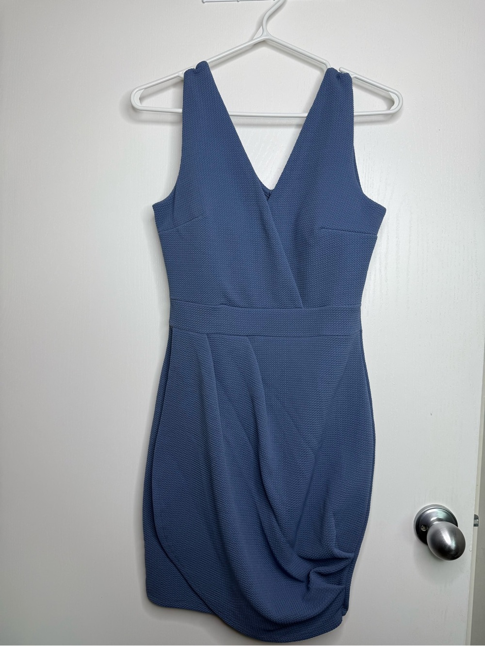 Revamped V-Neck Blue Wrap-Detail Dress Medium